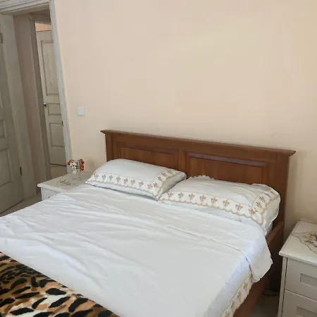 Grosse In Stadtzentrum Von Apartamento Fethiye